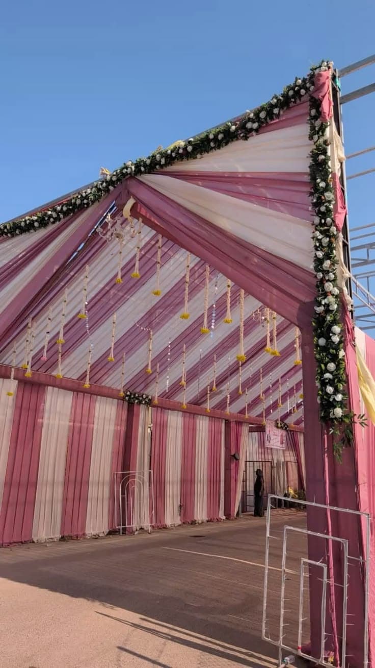 Decoration vendors on Veedly